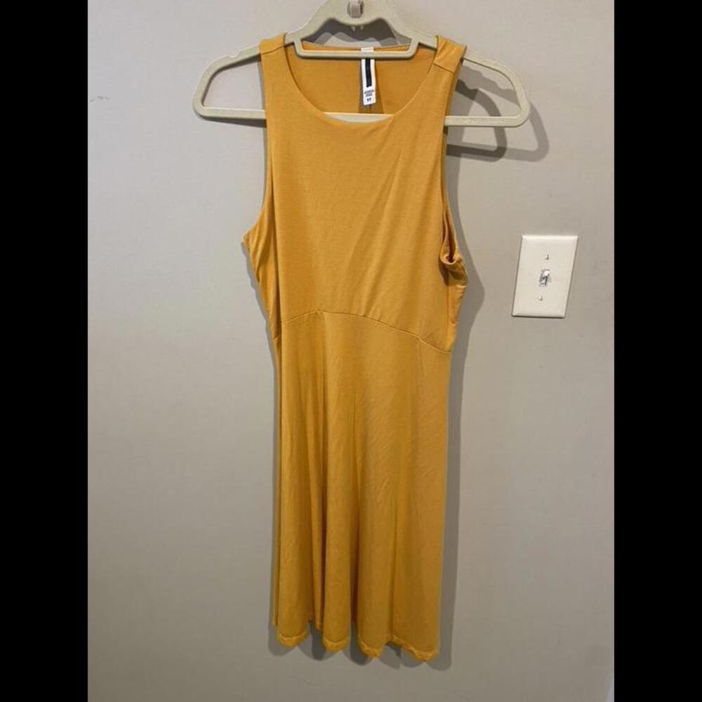 Athleta Santorini Thera Dress- size small tall, EUC